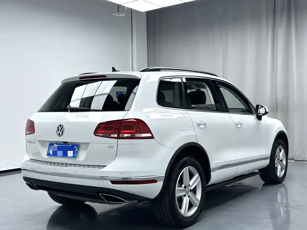 Volkswagen Touareg — миниатюра 2