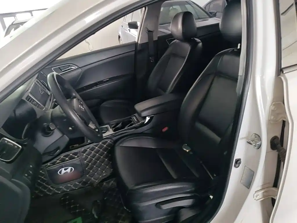 Hyundai Mistra — миниатюра 15