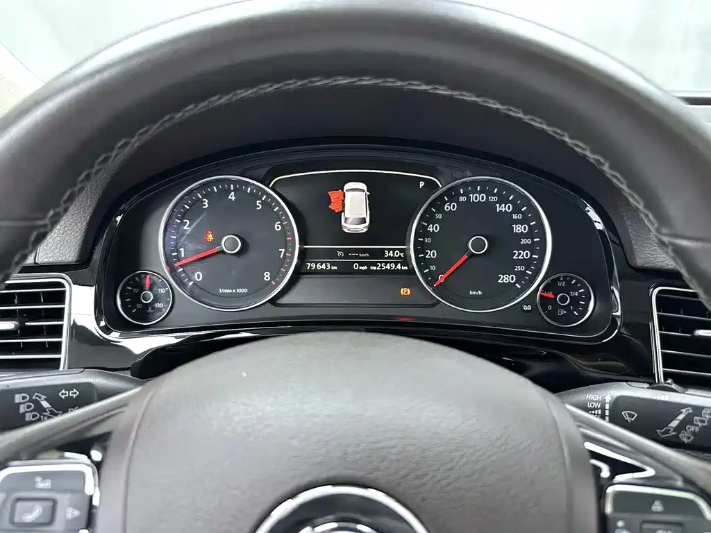 Volkswagen Touareg — миниатюра 9