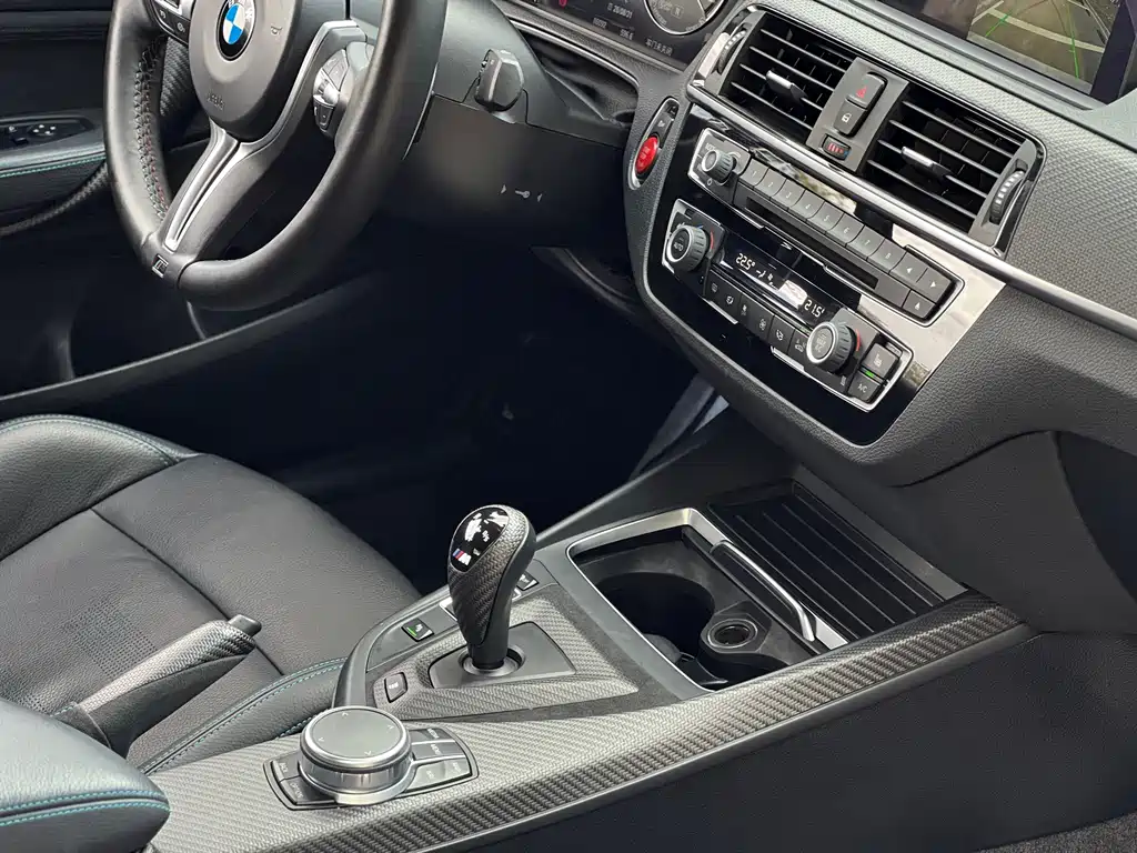 BMW M2 — миниатюра 13