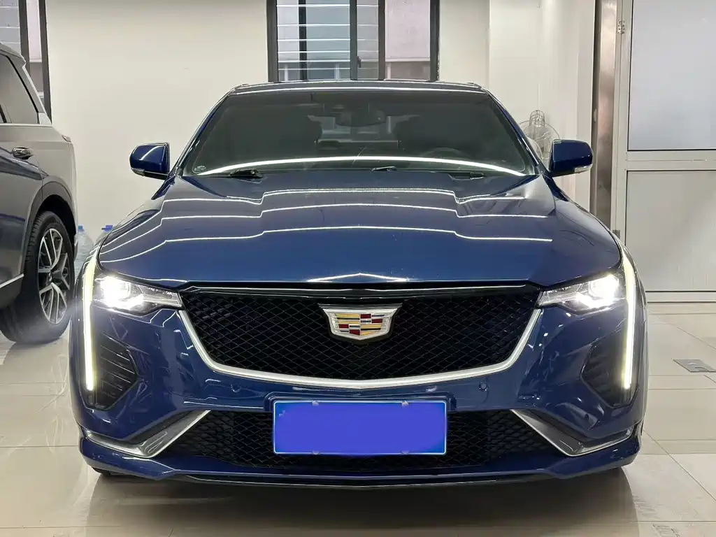 Cadillac CT4 2020