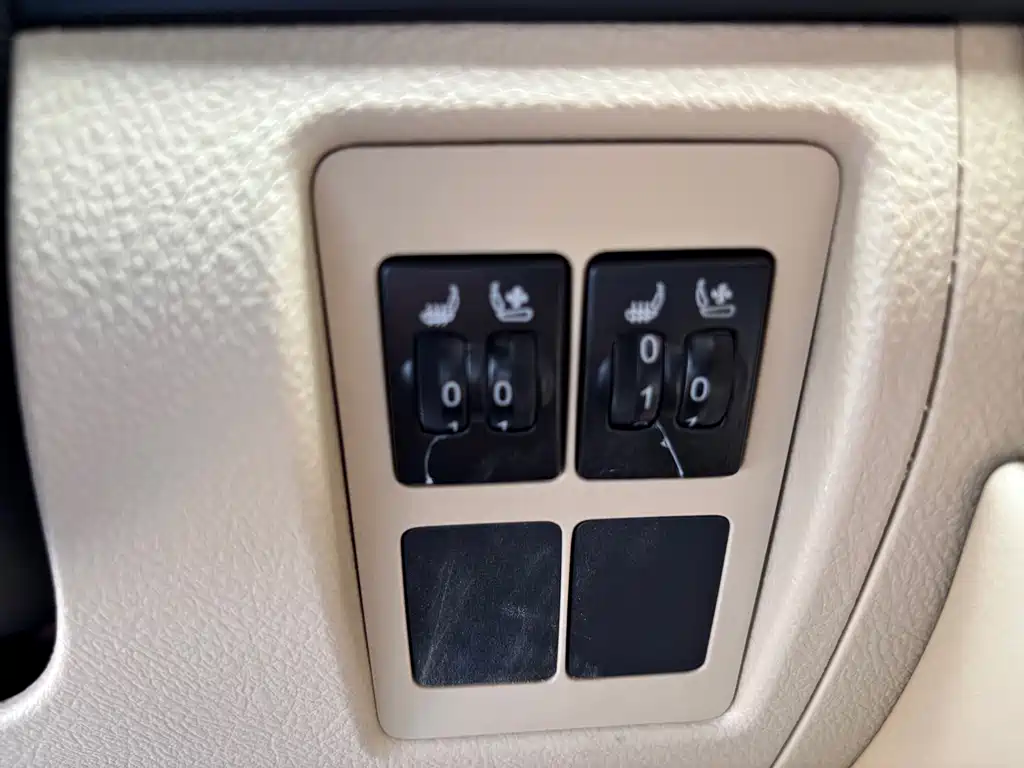 Toyota Land Cruiser — миниатюра 18