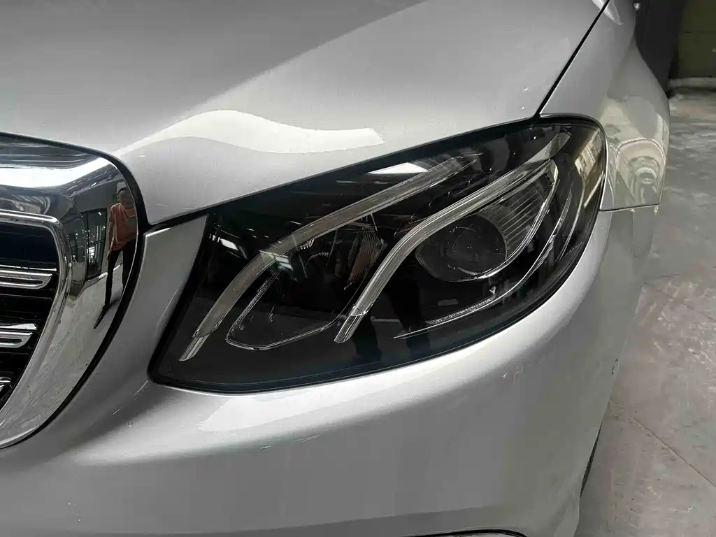 Mercedes-Benz E-Class E 2020 E 300 L Sport
