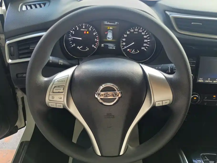 Nissan Qashqai — миниатюра 15