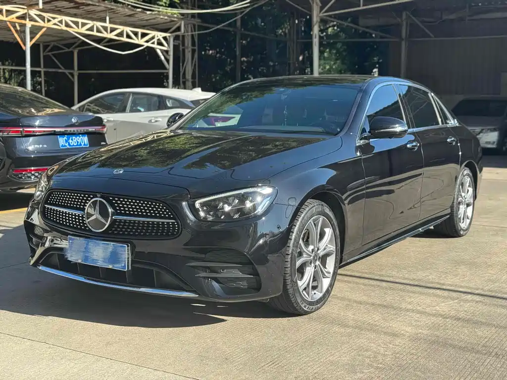 Mercedes-Benz E-Class 2021