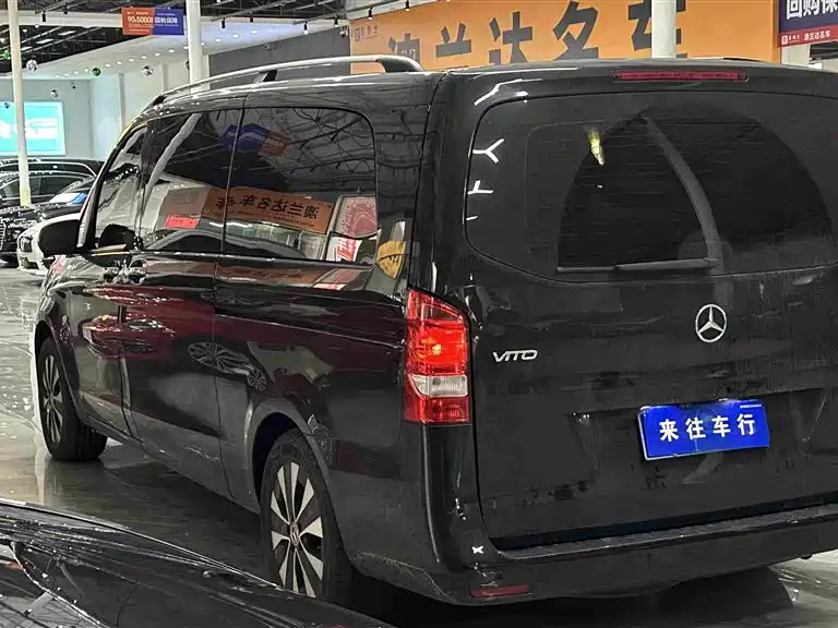 Mercedes-Benz Vito — миниатюра 6