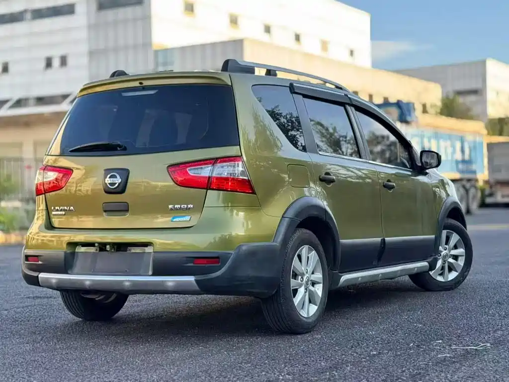 Nissan Livina — миниатюра 9