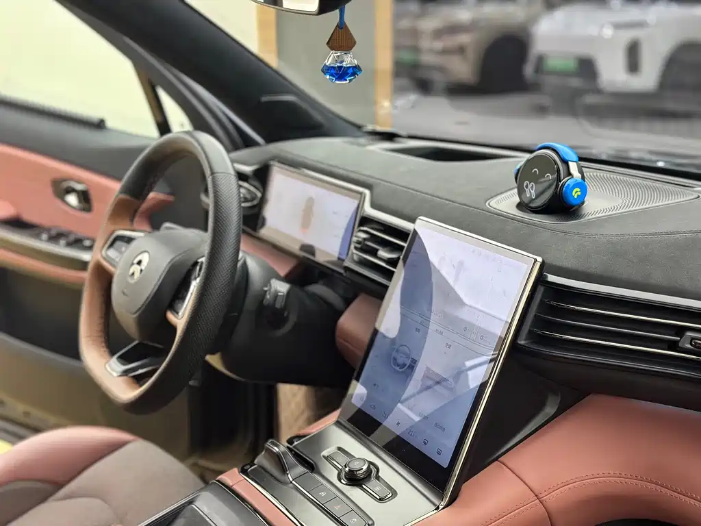 NIO EC6 — миниатюра 10