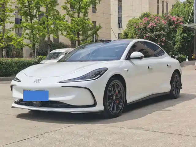 IM Motors L6