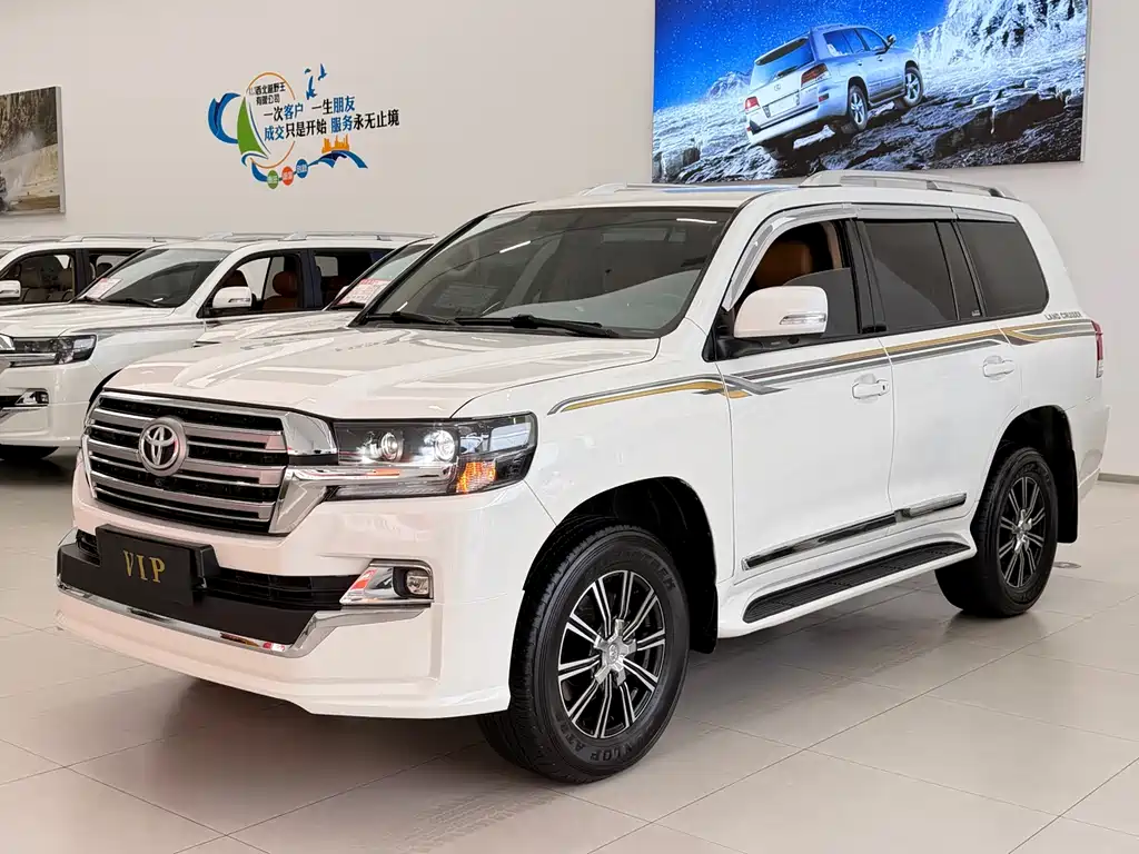 Toyota Land Cruiser 2015