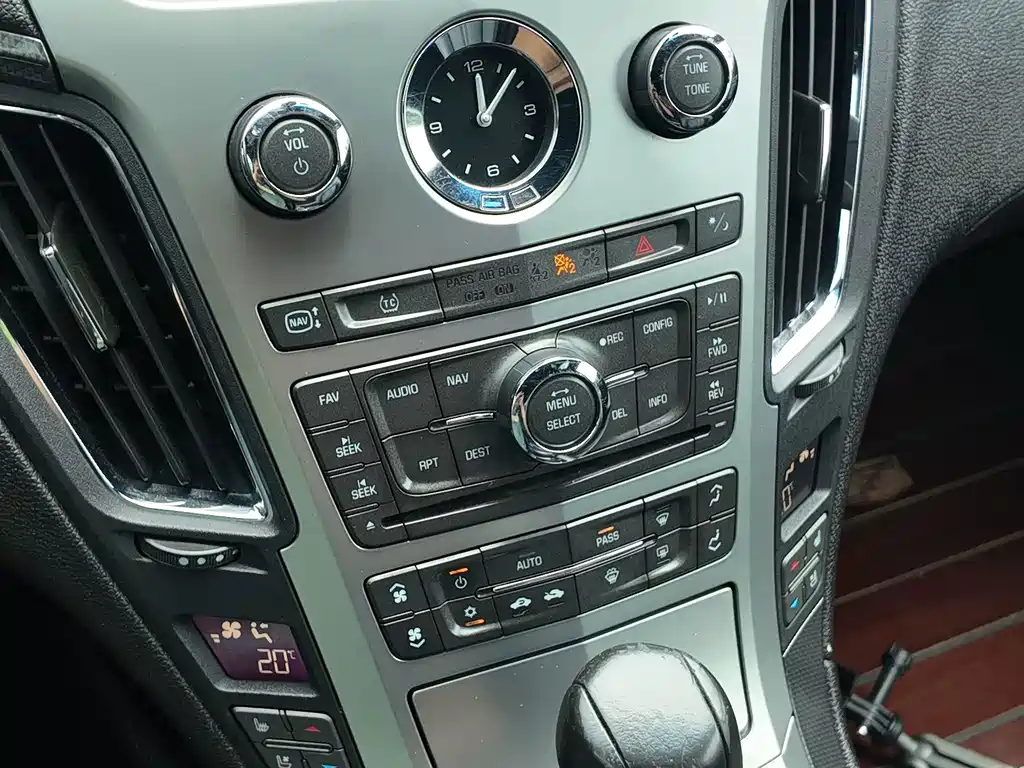 Cadillac CTS — миниатюра 44