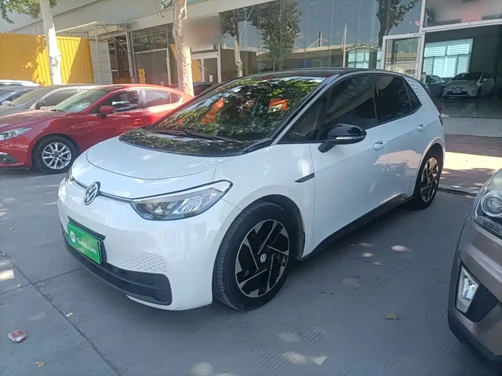 Volkswagen ID.3 — миниатюра 2