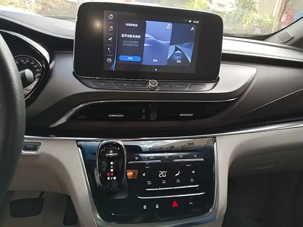 Buick GL8 2023 Comfort