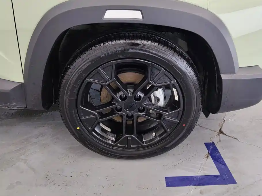 Geely Cowboy — миниатюра 6