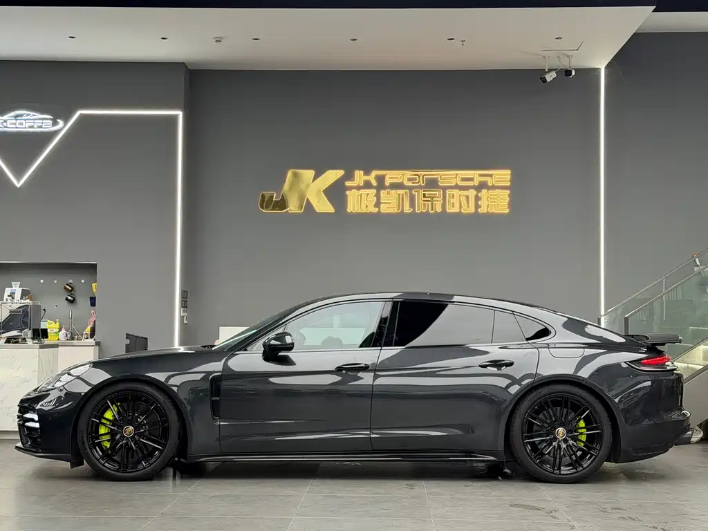 Porsche Panamera Hybrid — миниатюра 3