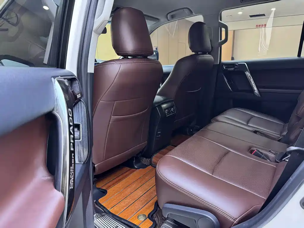 Toyota Prado (Import) — миниатюра 9