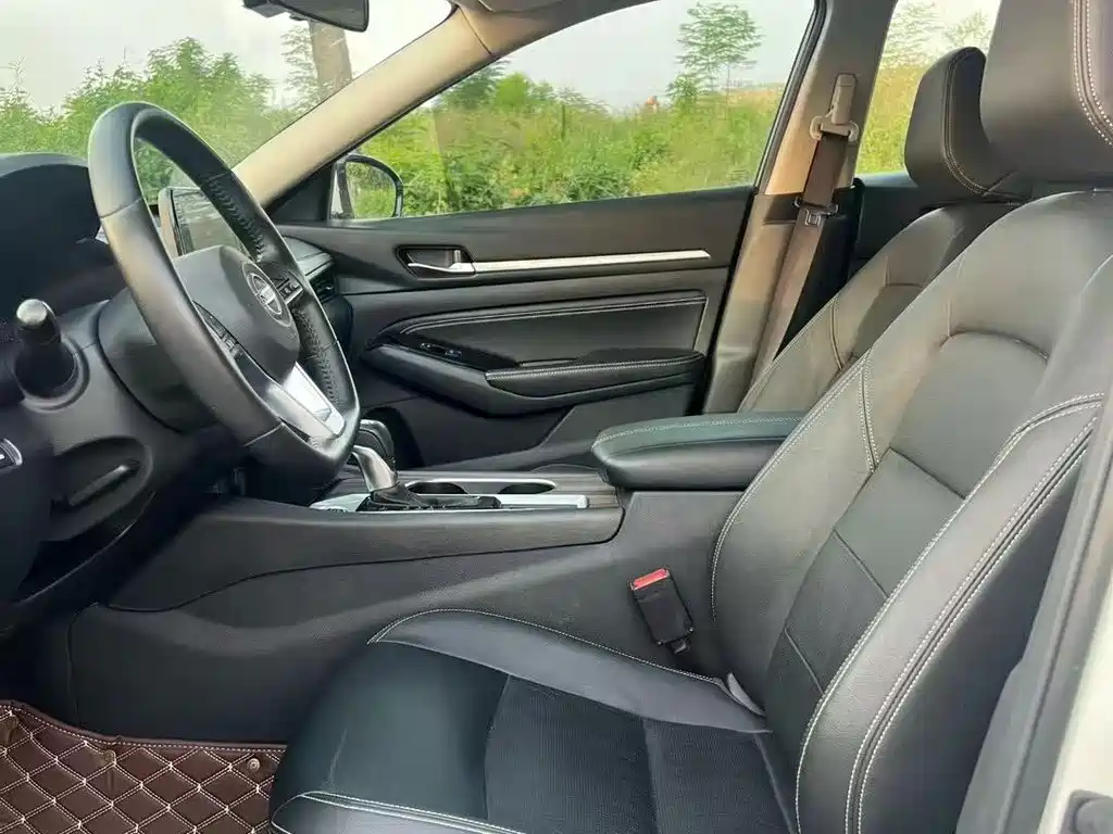 Nissan Teana — миниатюра 9