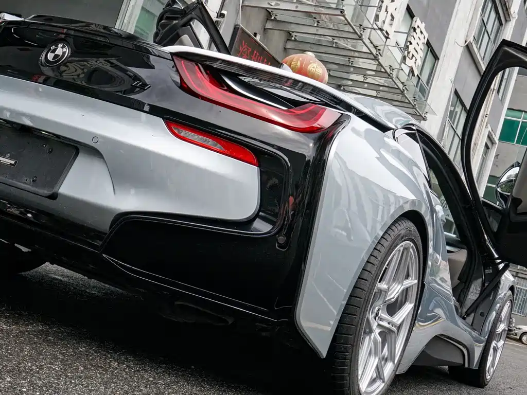 BMW i8 — миниатюра 12