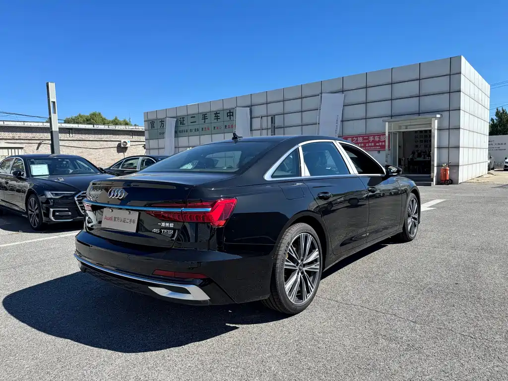 Audi A6L — миниатюра 5
