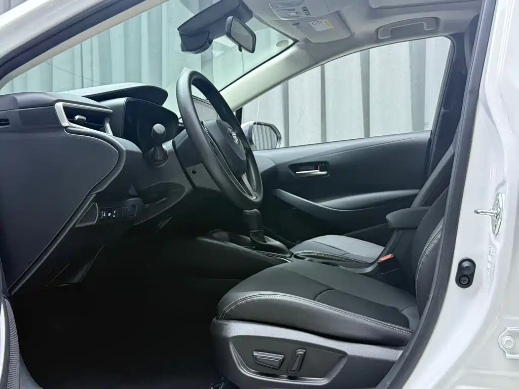 Toyota Corolla — миниатюра 17