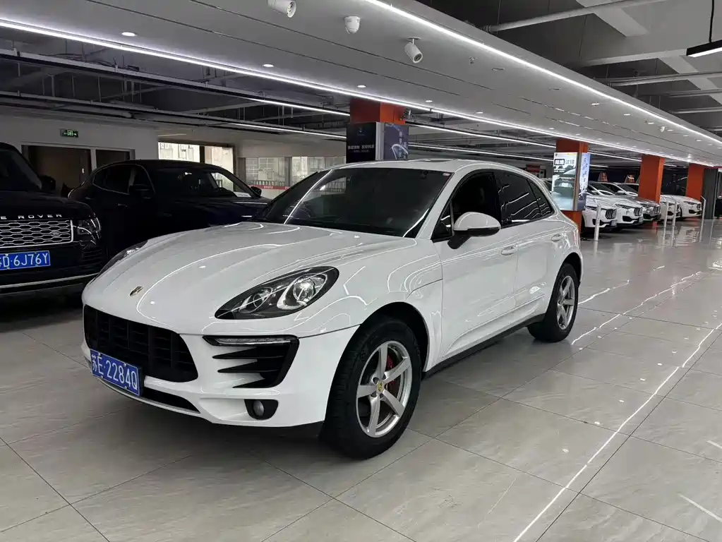 Porsche Macan — миниатюра 2