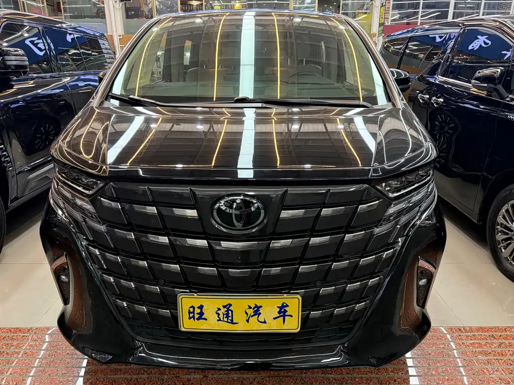 TOYOTA ELFA