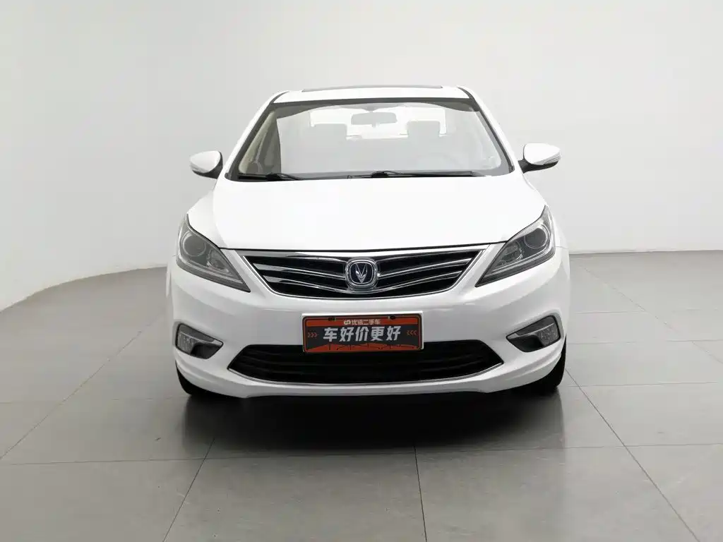 Changan Eado — миниатюра 3