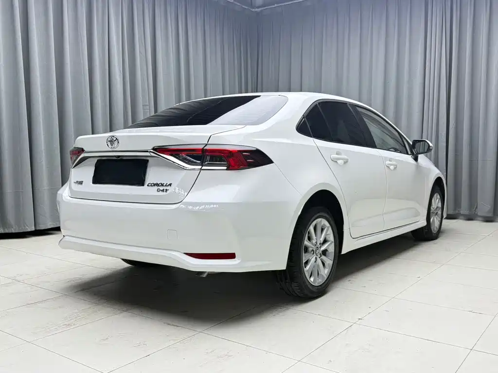 Toyota Corolla — миниатюра 5