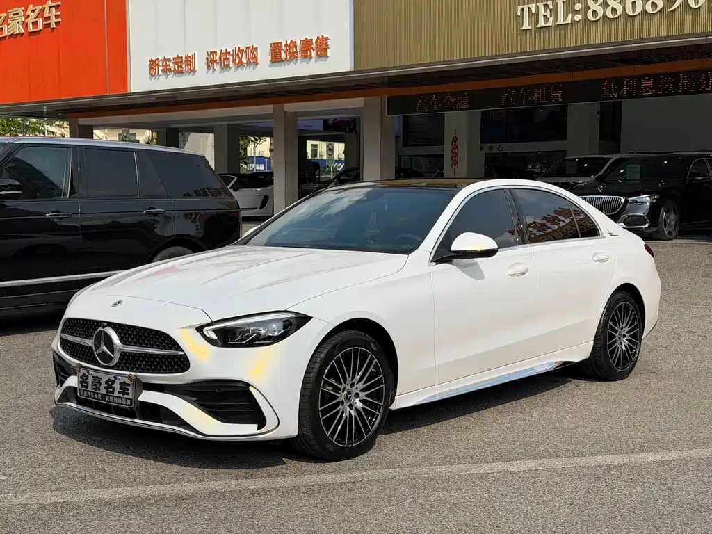Mercedes-Benz C-Class 2024