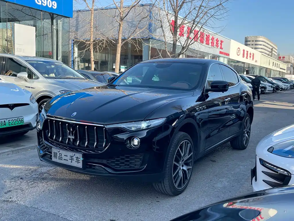 Maserati Levante 2022