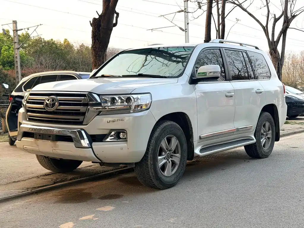 Toyota Land Cruiser 2018