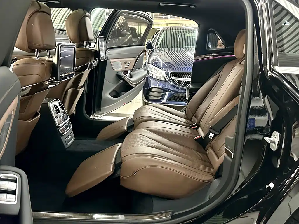 Mercedes-Benz S-Class — миниатюра 21