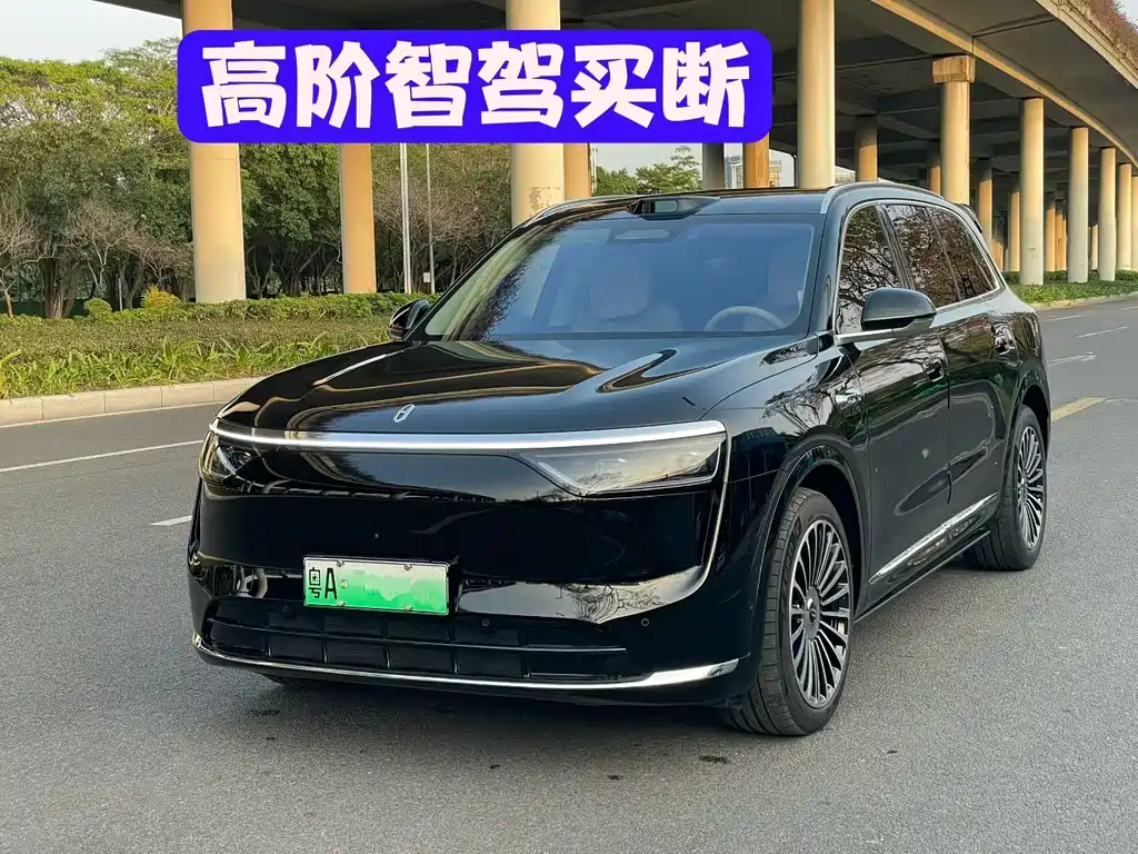 Aito 问界 AITO M8 2025