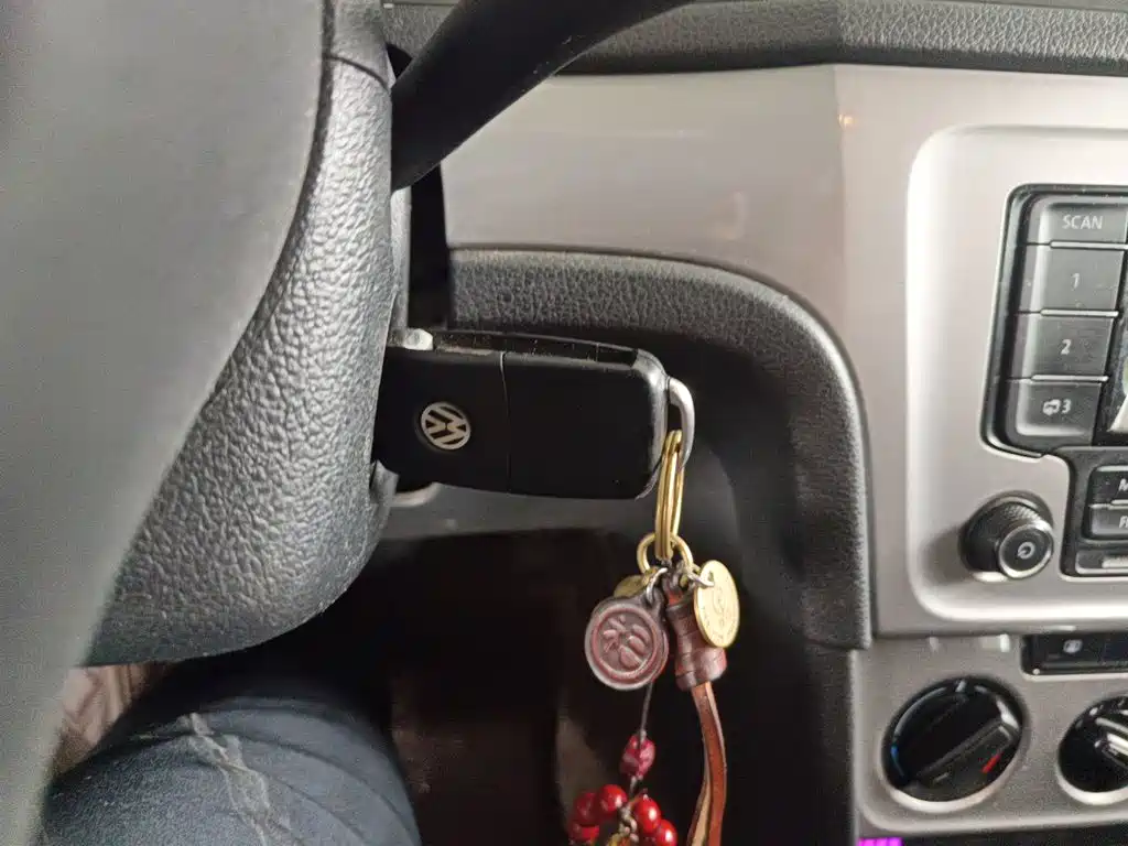 Volkswagen Lavida 2013 1.6L AT