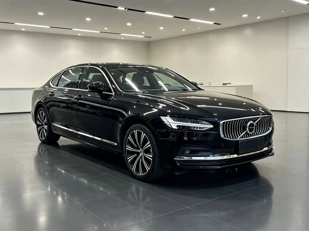 Volvo S90 — миниатюра 2