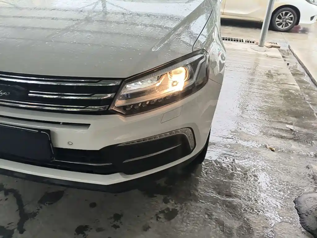 Zotye T600 Coupe — миниатюра 24
