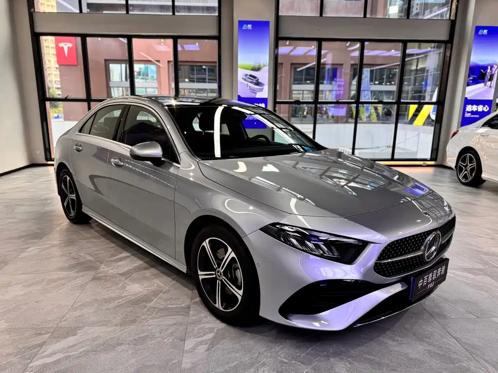 MERCEDES-BENZ A CLASS