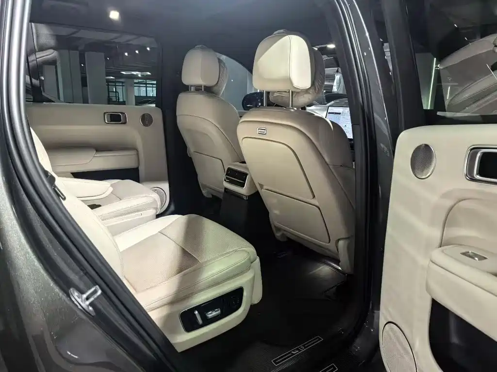 Li Auto Li L9 — миниатюра 9