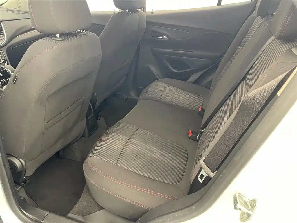 Buick Encore 2016 18T AT Lead