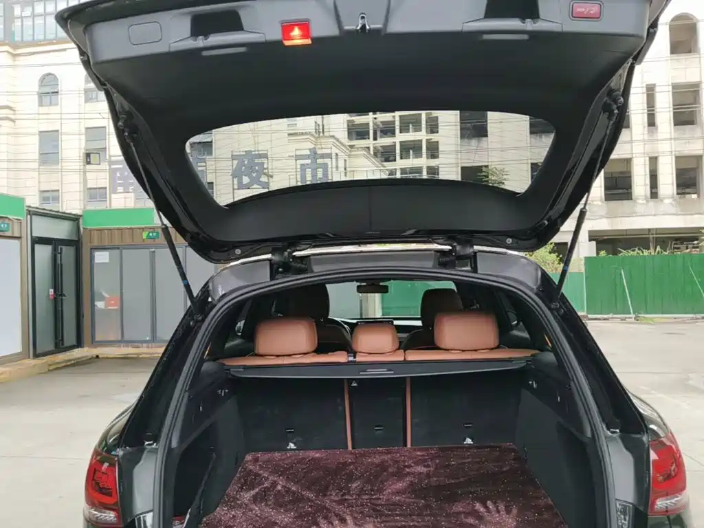 Mercedes-Benz GLC — миниатюра 19
