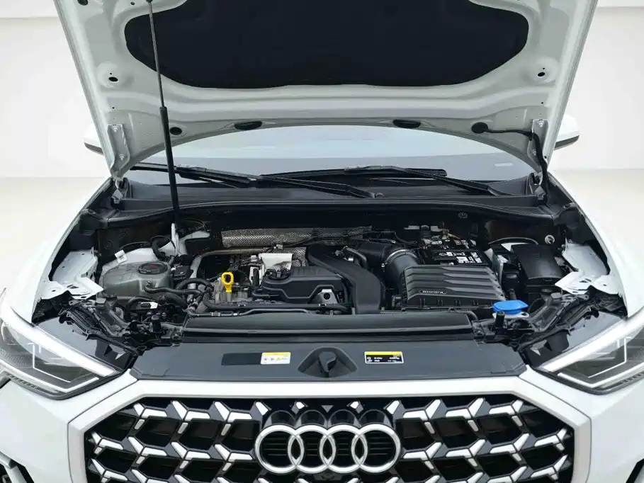 Audi Q3 — миниатюра 6