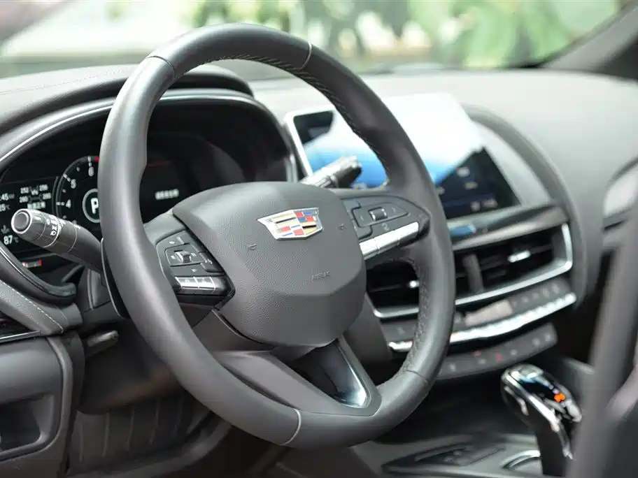 Cadillac CT5 2023 28T Luxury （ Standard ）