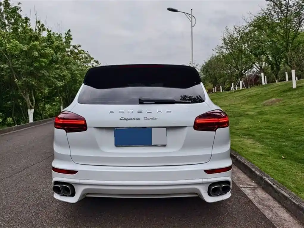 Porsche Cayenne 2015 Cayenne Turbo 4.8T