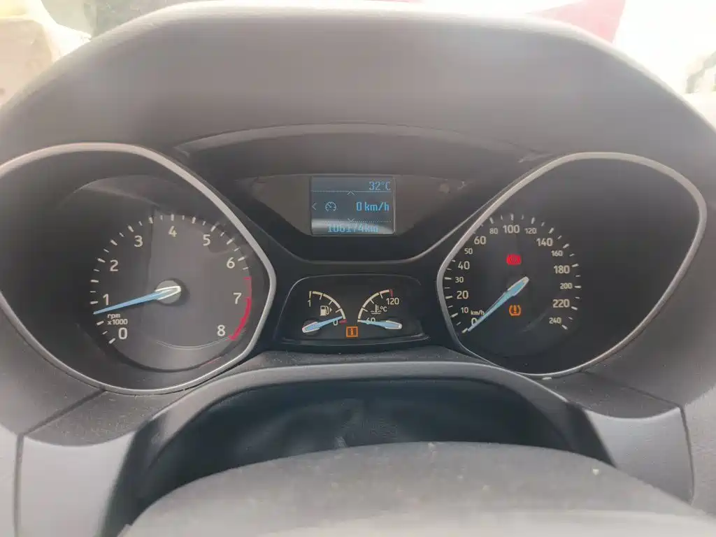 Ford Focus — миниатюра 8