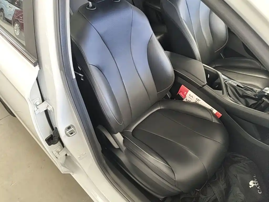 Roewe i5 — миниатюра 25