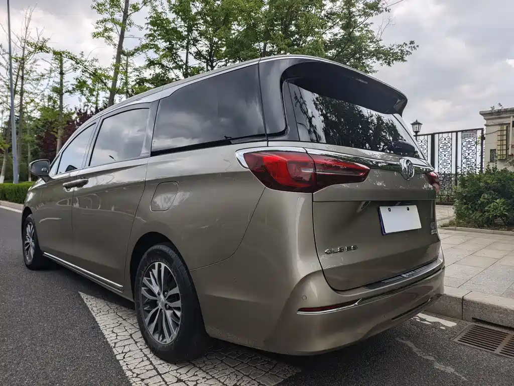 Buick GL8 2023 ES Premium