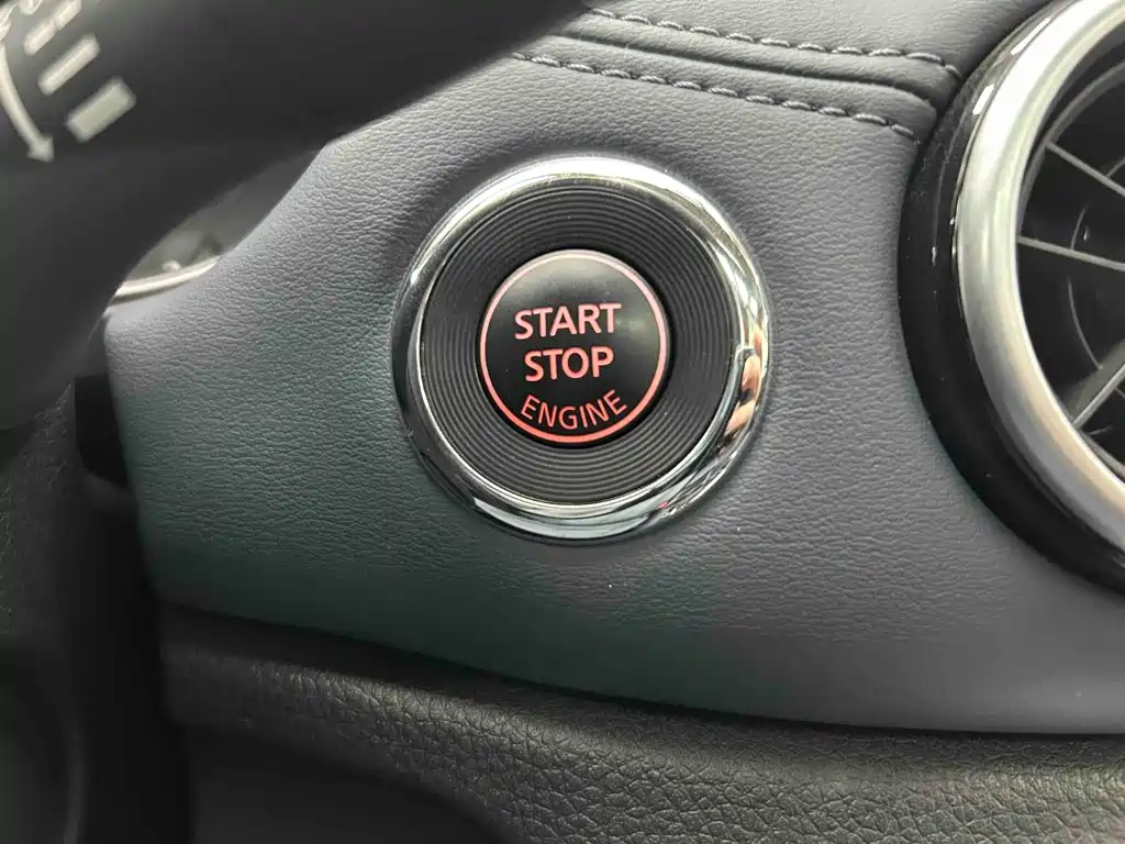 Nissan Qashqai — миниатюра 5