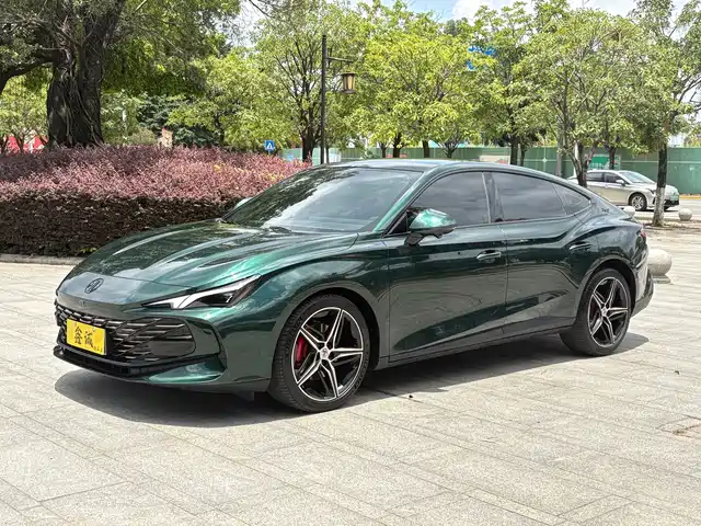 2023 MG MG7