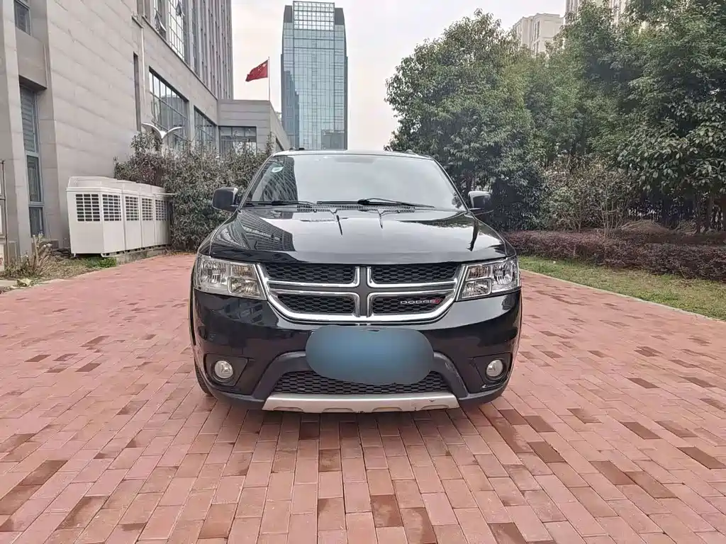 Dodge Journey — миниатюра 3