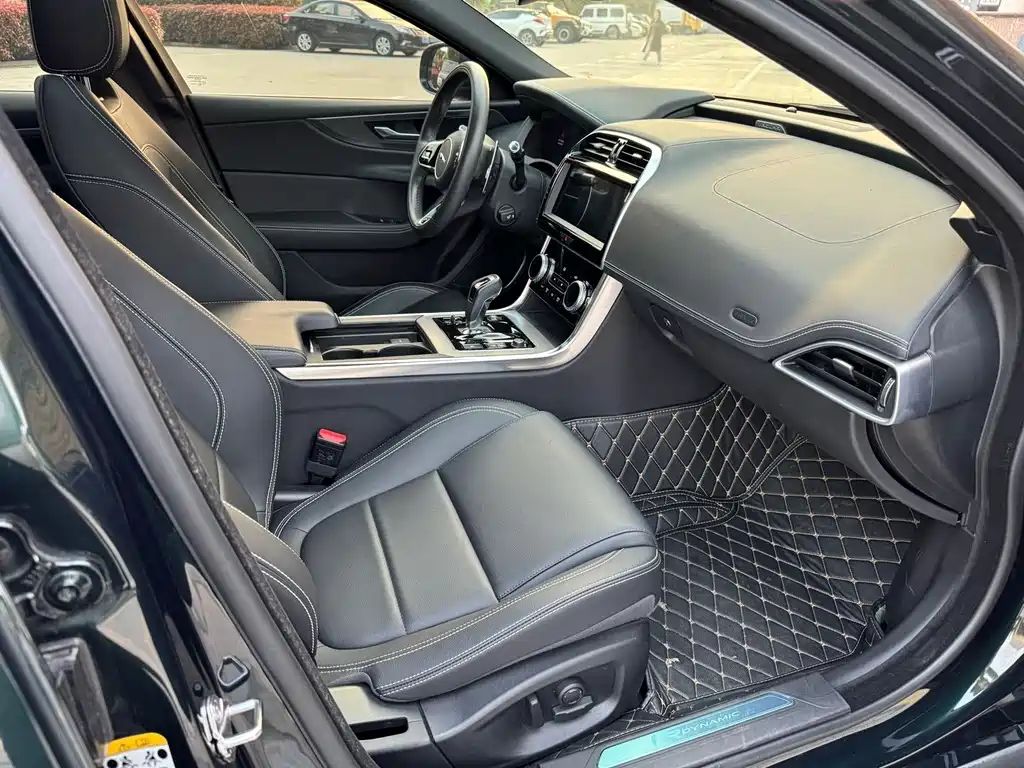 Jaguar XEL — миниатюра 14